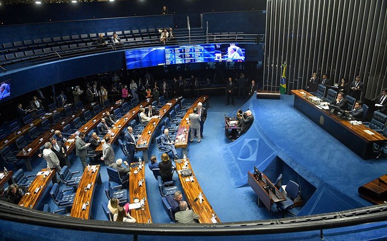 Aprovada transformação de vagas do MP em cargos da Justiça Militar