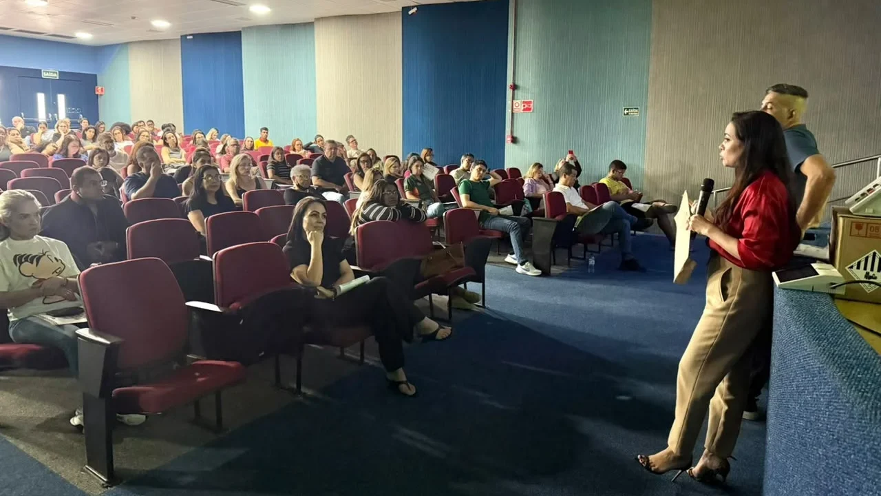 Mesários da 2ª Zona Eleitoral participam de  treinamento para as Eleições 2026