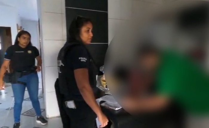 Polícia Civil prende em São Paulo homem acusado de aplicar golpe de R$ 55 mil contra tia e primo autista Polícia Civil prende em São Paulo homem acusado de aplicar golpe de R$ 55 mil contra tia e primo autista