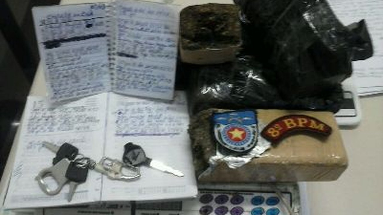 PM prende dupla com mais de 4,5 Kg de maconha em Rio Largo