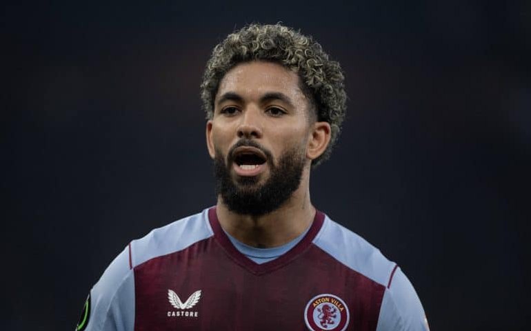 Aston Villa confirma transferência de Douglas Luiz para a Juventus