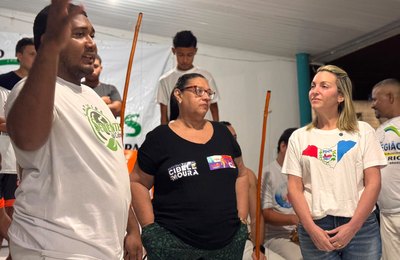 Thais Canuto celebra aniversário de grupo de capoeira e renova compromisso com a cultura em Alagoas