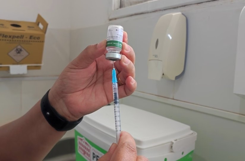 Secretaria Municipal de Saúde alerta penedenses sobre a importância da vacina contra a gripe