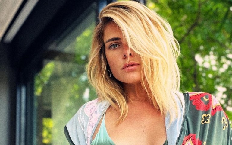 De férias após 'Vai na fé', Carolina Dieckmann festeja seus 45 anos em Miami: 'Passei um sétimo da vida aqui'