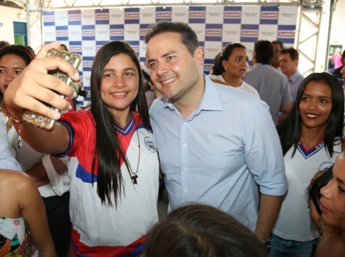 Renan Filho enfatiza Educação como prioridade para Alagoas