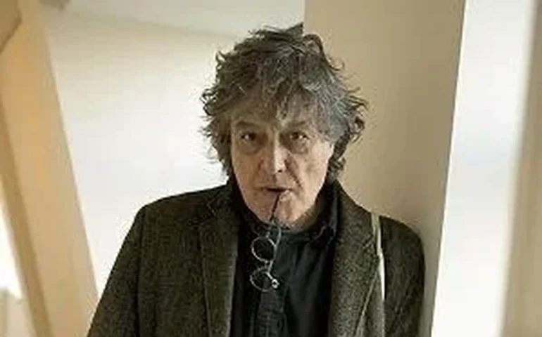 Teoria da conspiração sobre Timothée Chalamet impulsiona rapper inglês ao topo do streaming