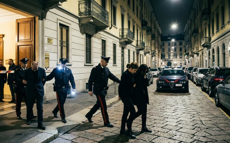 Rede de prostituição com empresários e jogadores do futebol italiano é desmantelada em Milão