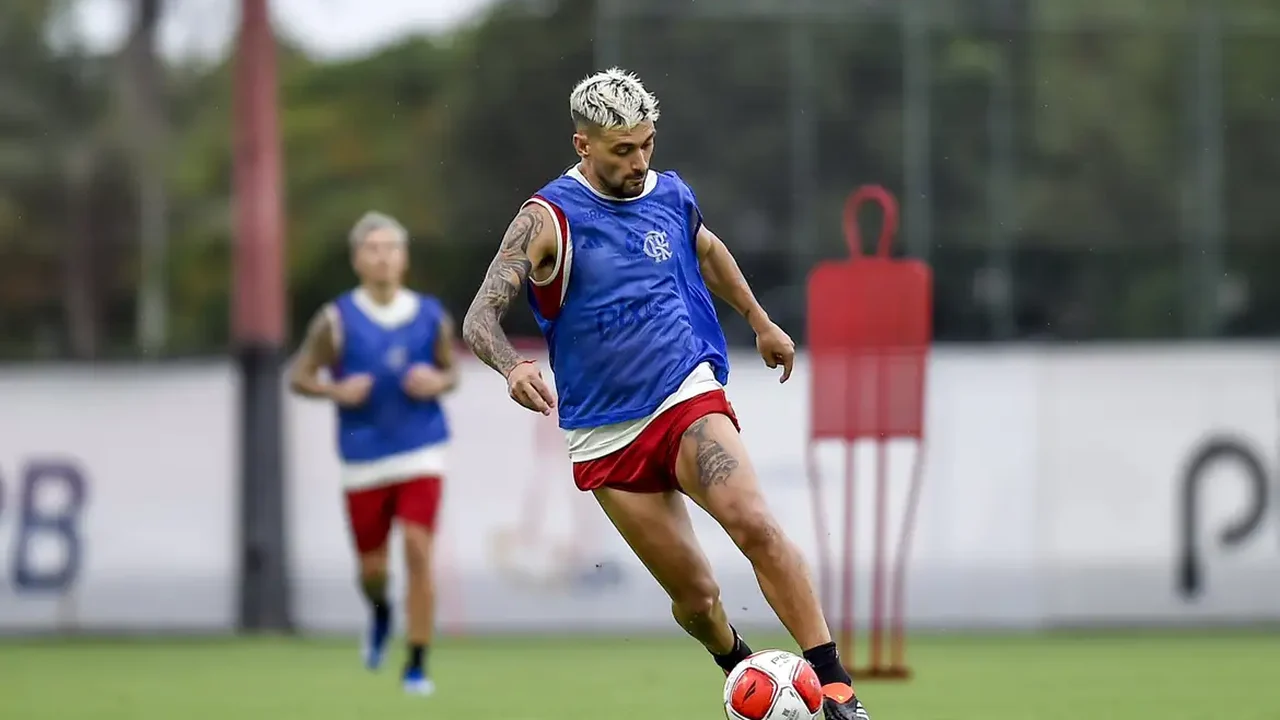 Flamengo inicia caminhada no Campeonato Carioca diante do Audax