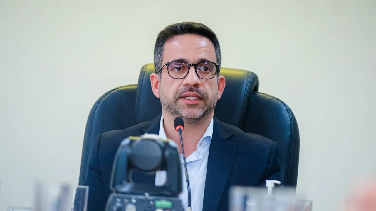 Dantas encontrou uma solução para conceder o reajuste dos servidores públicos de Alagoas
