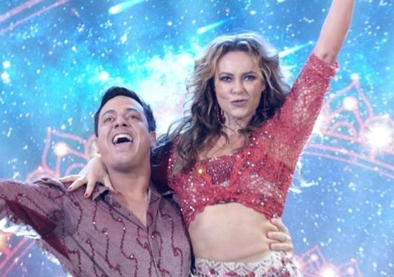 Paolla Oliveira passa para próxima fase do &#8216;Super Dança dos Famosos&#8217;