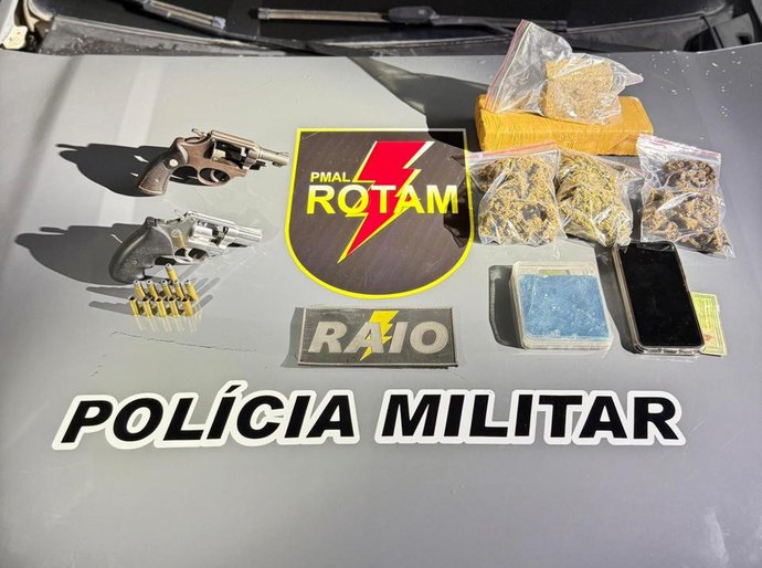 Rotam apreende armas e drogas durante ação no Barro Duro