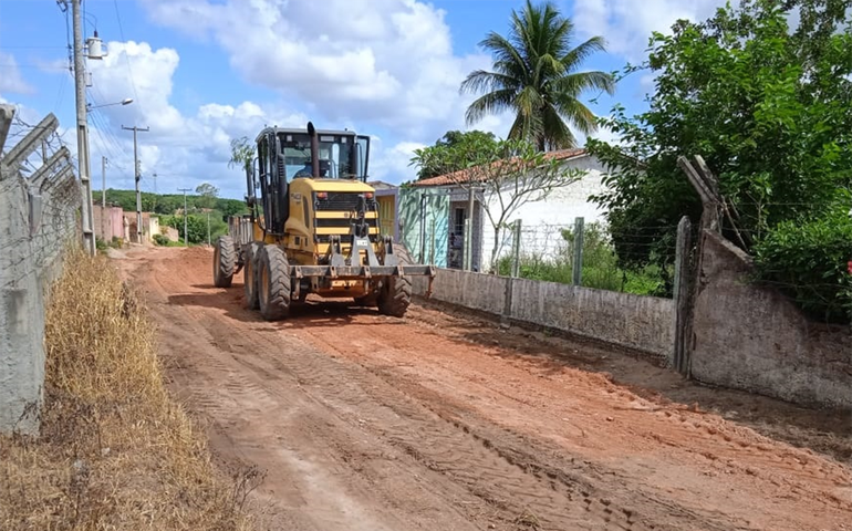 Caminho da Roça: prefeitura recupera acesso a várias comunidades rurais