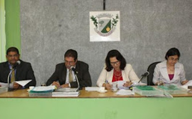 Processo Seletivo da Prefeitura de Arapiraca é alvo de severas criticas do Legislativo