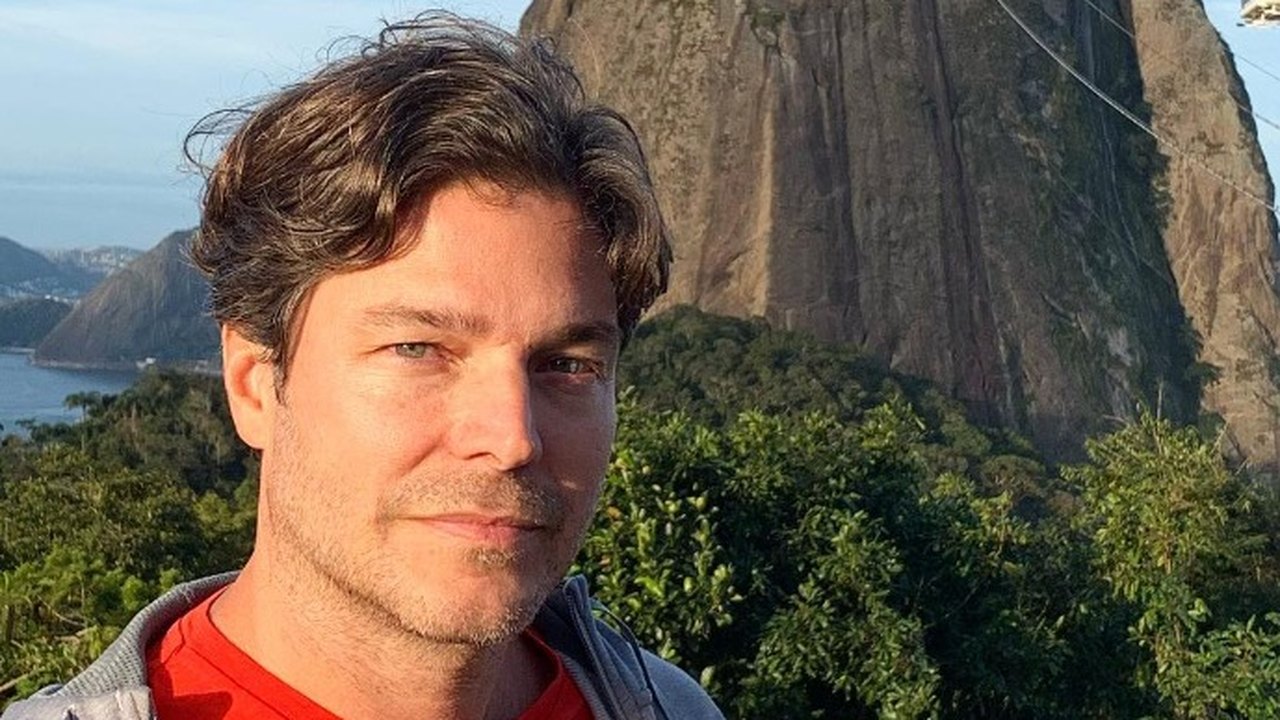 Após casa pegar fogo nos EUA, Erik Marmo cita itens familiares importantes que conseguiu salvar: 'Seguiremos mais fortes'