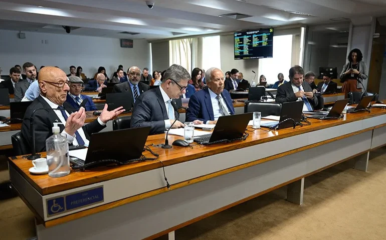 CAE aprova política nacional para processamento de minerais críticos