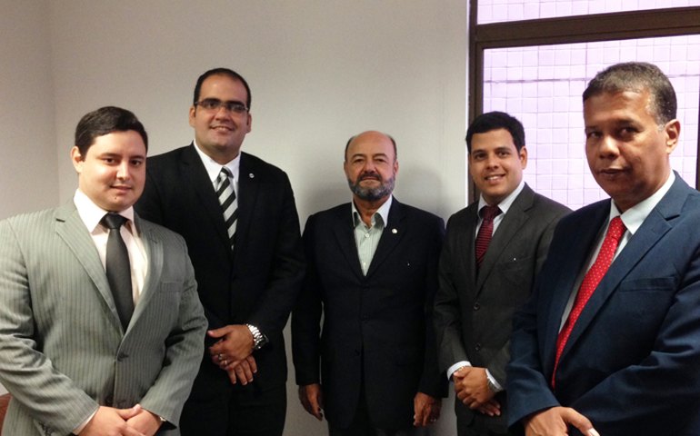 Translado de presos: Juiz auxiliar recebe representantes da Acrimal