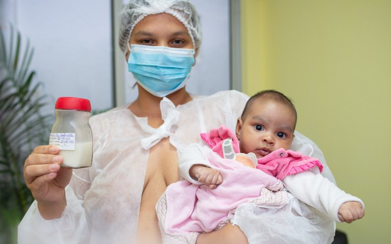 Campanha Agosto Dourado reforça importância da doação de leite materno para salvar vidas