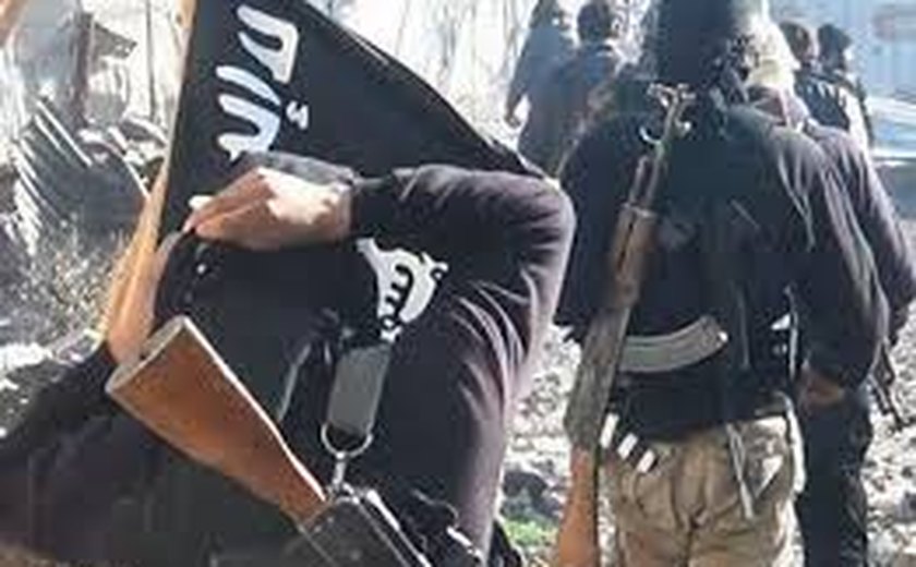 Estado Islâmico executa 16 comerciantes no Iraque