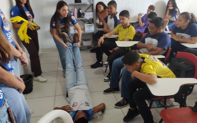 Projeto Samu nas Escolas leva aprendizado e cidadania a colégio de Maceió