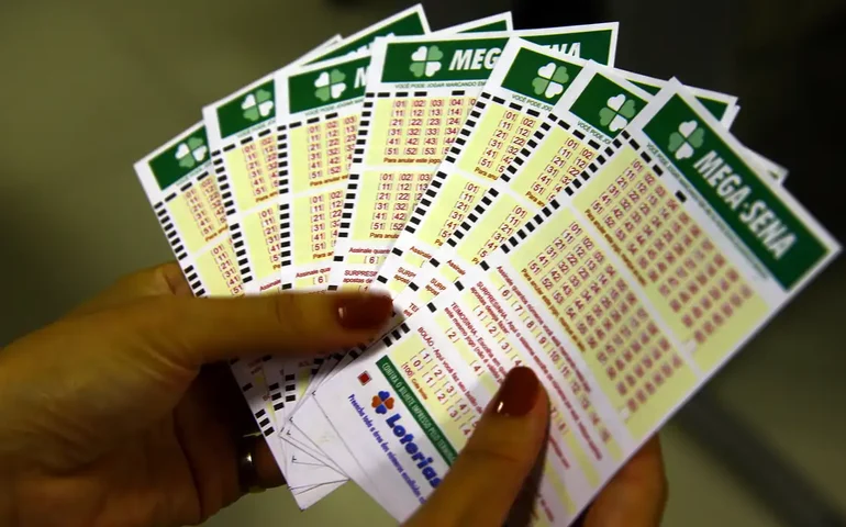 Mega-Sena não tem ganhadores e prêmio vai para R$ 21 milhões
