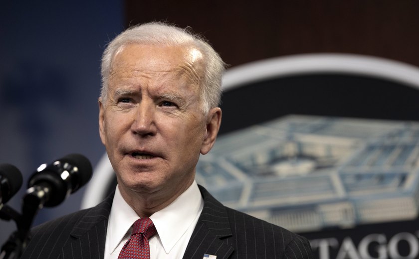 Biden deve anunciar medida que permite fechamento temporário da fronteira com México