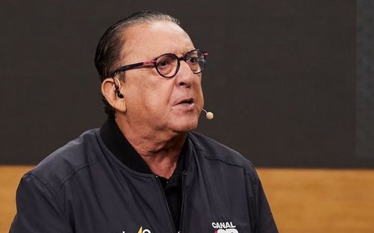 Galvão Bueno detona espera da CBF por Ancelotti e cita humilhação: 'Absurdo sem tamanho'