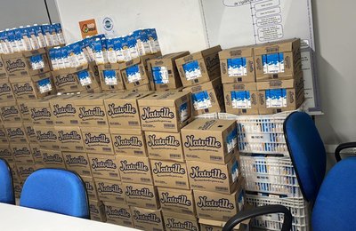 Natville: Vigilância Sanitária apreende 1.916 litros de leite com venda proibida