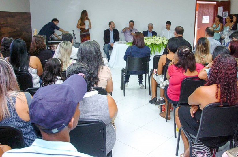 Construindo com Mulheres: concluintes do curso recebem certificado