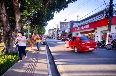 Arapiraca dará início ao reordenamento de cabos de energia e internet no Centro