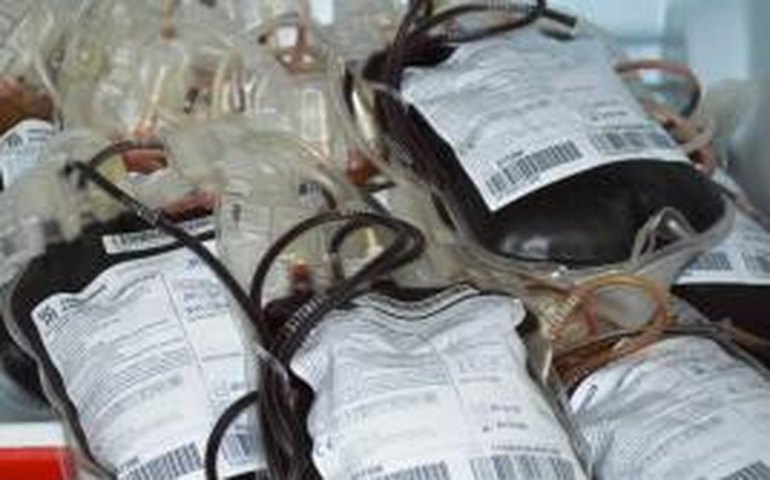 Com apenas 46% do estoque de sangue mínimo, Hemoal prorroga Campanha de Doação para a Páscoa