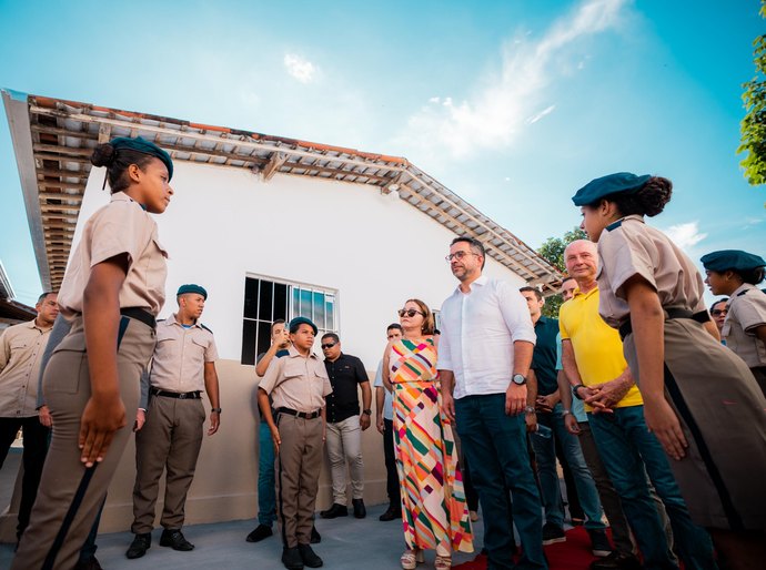 Governador propõe Creche Cria em Cajueiro ao prestigiar aniversário de Fernando Toledo