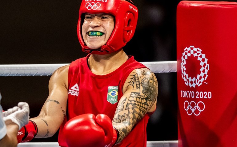 Pan: Bia Ferreira aplica nocaute, garante bronze e vaga em Paris 2024