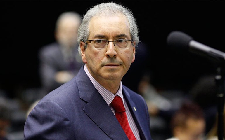 Eduardo Cunha nega manobras para impeachment