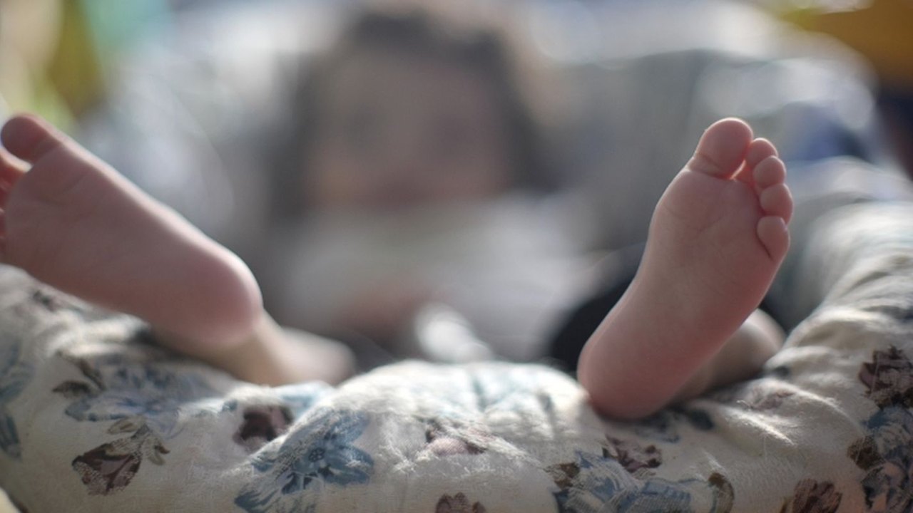 Novas regras para desengasgar um bebê: veja o que (e por que mudou)