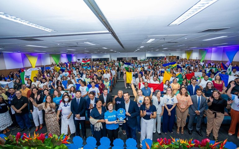 Governo de Alagoas e Unicef premiam 58 municípios por boas práticas para primeira infância