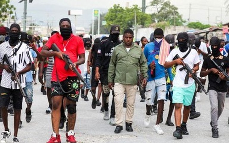 Haiti: vácuo no poder abriu espaço para criminosos, diz especialista