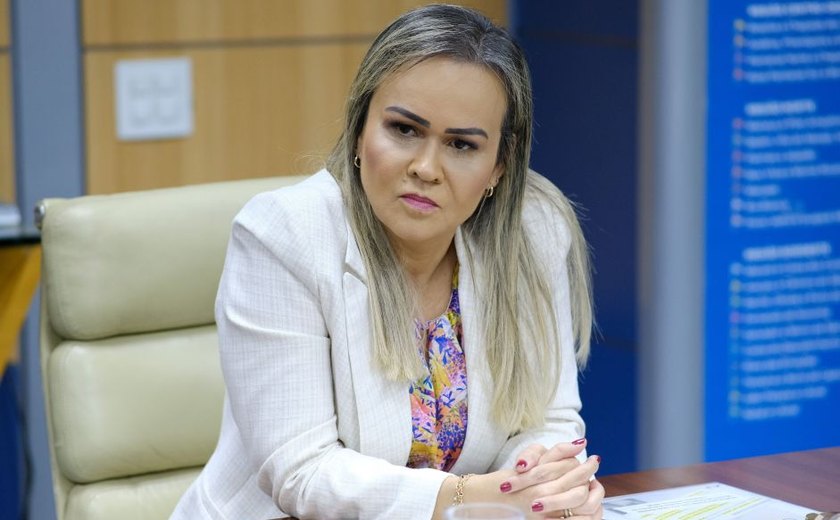 Daniela Carneiro segue como ministra do Turismo, informa Planalto