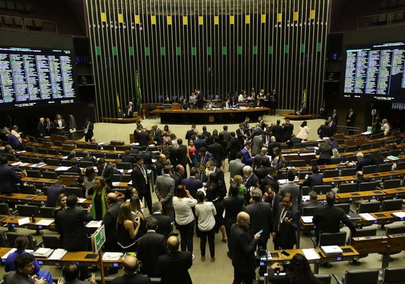 Congresso prorroga vigência da MP do benefício emergencial por mais 60 dias