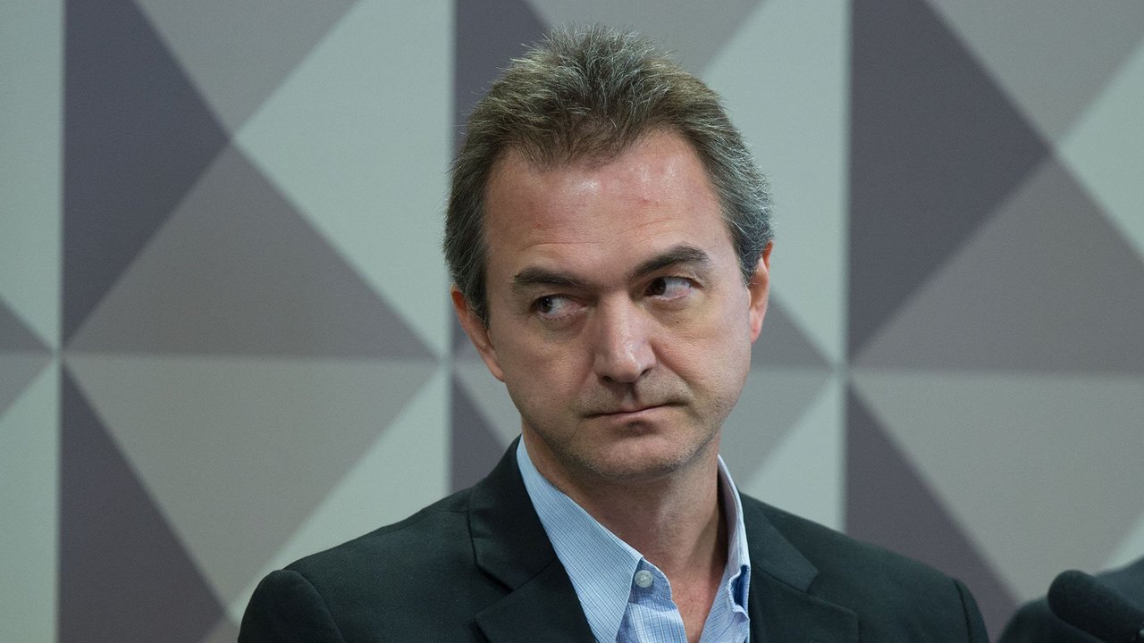 Mensagens revelam que Vorcaro queria 'frear' Joesley Batista e evitar 'guerra' na negociação com BRB