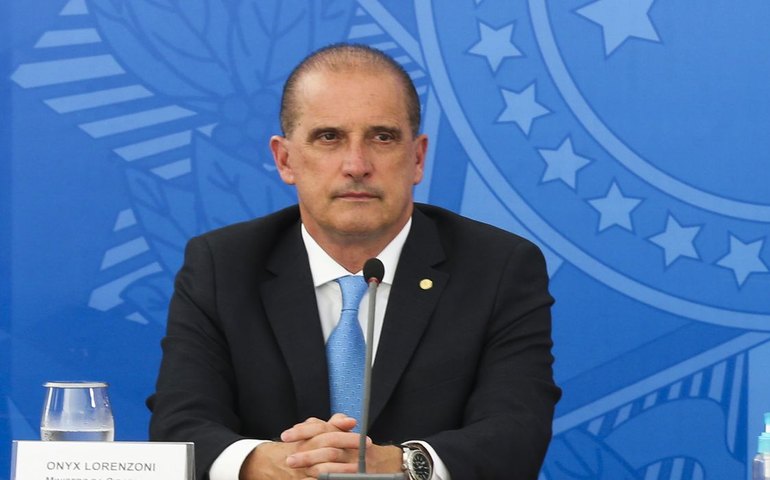 Onyx admite ter recebido doação de campanha de investigado pela CPMI