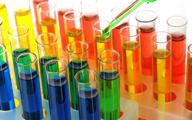 Déficit na balança de produtos químicos sobe 49,4% e chega a US$ 8,1 bi