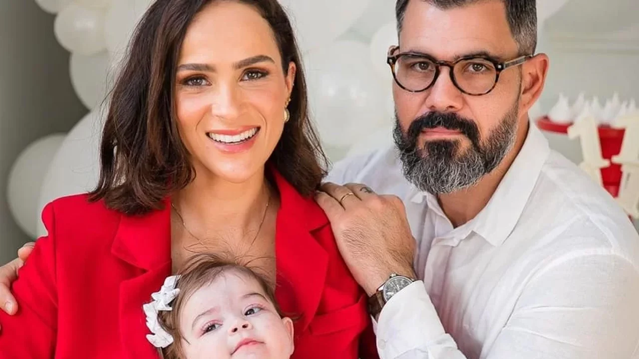Letícia Cazarré rebate comentário de seguidor que a acusou de negligência com filha