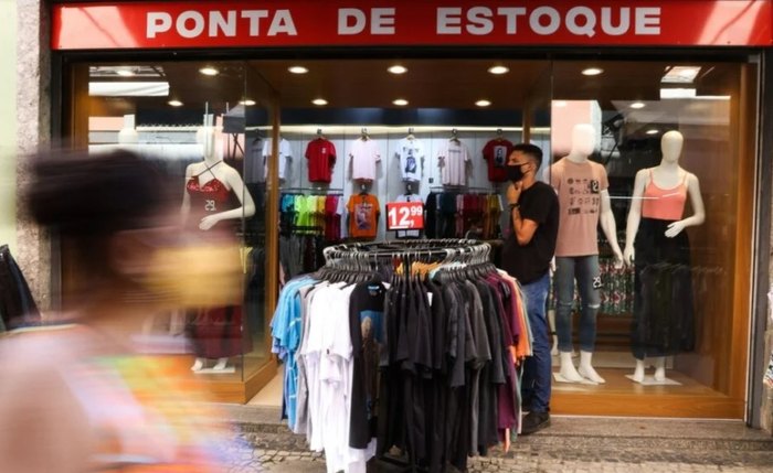 País alcançou uma taxa de informalidade de 40,1% no mercado de trabalho País alcançou uma taxa de informalidade de 40,1% no mercado de trabalho