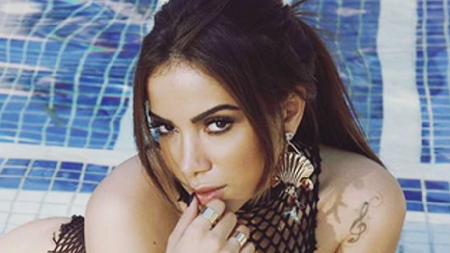 Anitta explica por que não teve festa de casamento