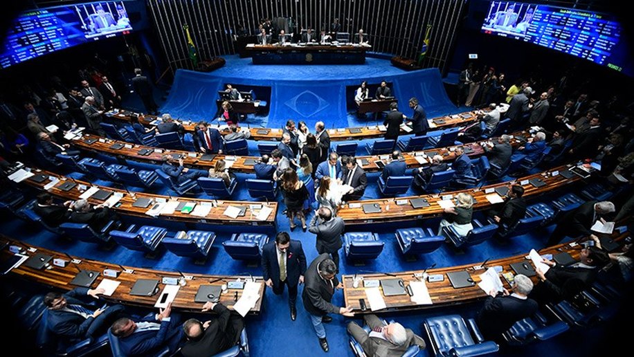 Para as proporcionais, é o “salve-se quem puder” em 2022