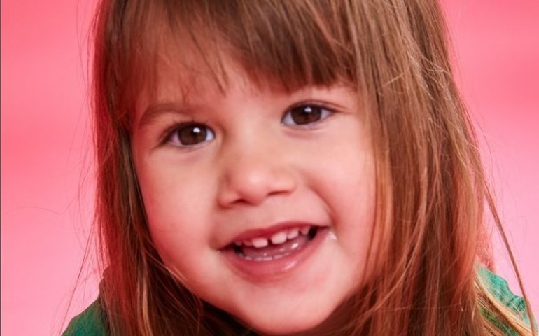 Zé Felipe se assusta ao ver a filha 'conversar' com Leandro, irmão de Leonardo: 'Espírito'