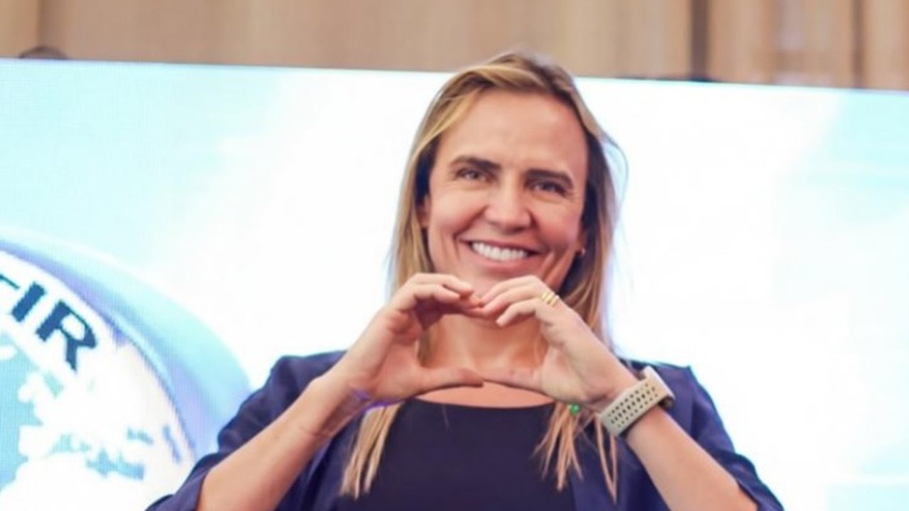 Governadora Celina Leão recebe alta médica e volta aos compromissos oficiais