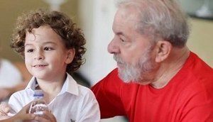 LULA E O NETO