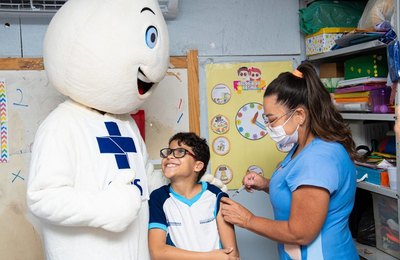 Arapiraca realiza Semana de Saúde na Escola com foco em vacinação e saúde mental