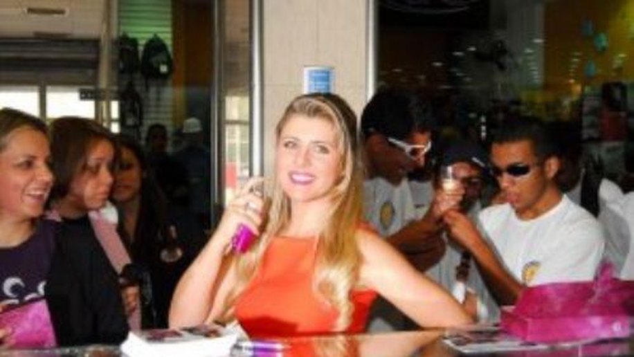 Iris Stefanelli: “Sou uma atriz”